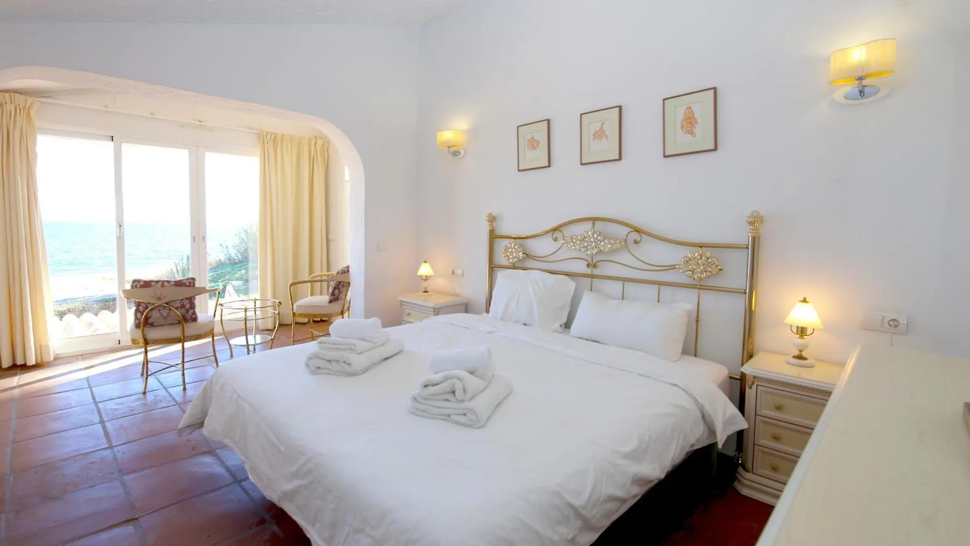 Townhouse Seascape Villa Estepona Spain