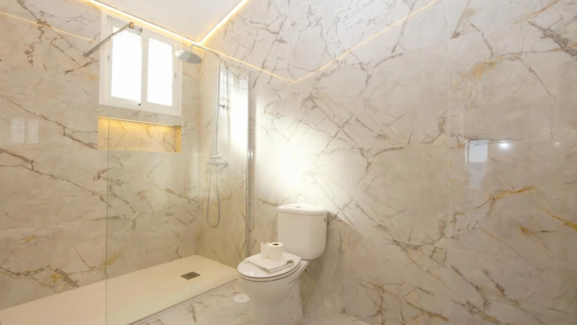 Townhouse Seascape Villa Estepona Spain
