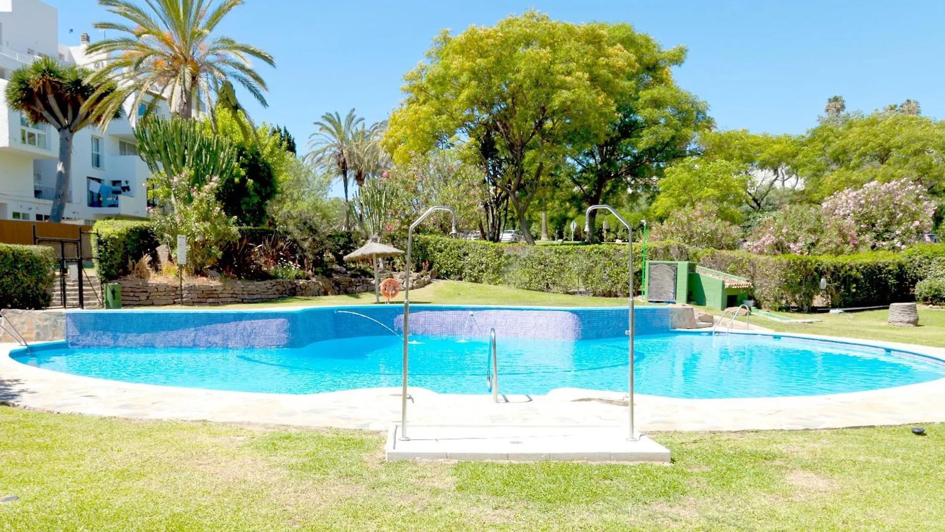Townhouse Seascape Villa Estepona